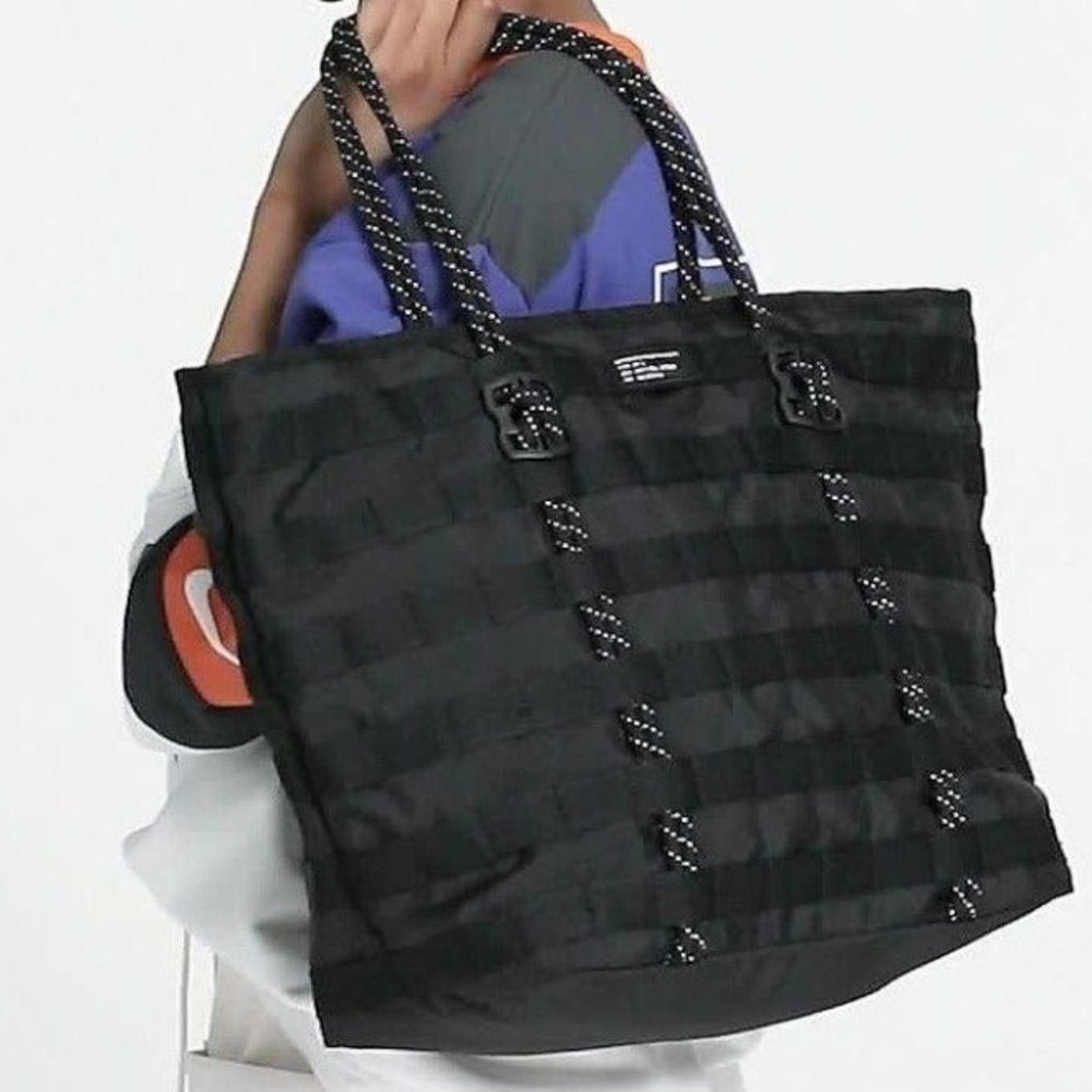 Nike AF1 Tote Duffel Bag Unisex Reflective Cord - Picture 1 of 12